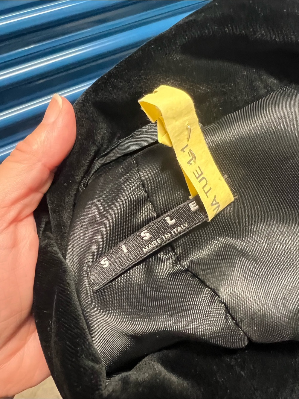 Sisley Black Velvet Coat with Satin Lining - Picture 4 of 6